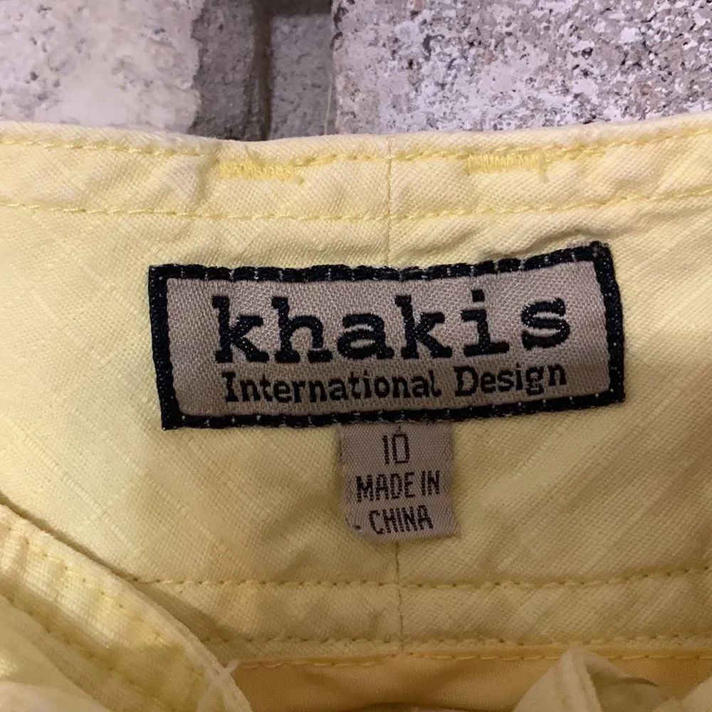 3for$20 khakis Capri size 10 - Picture 2 of 4